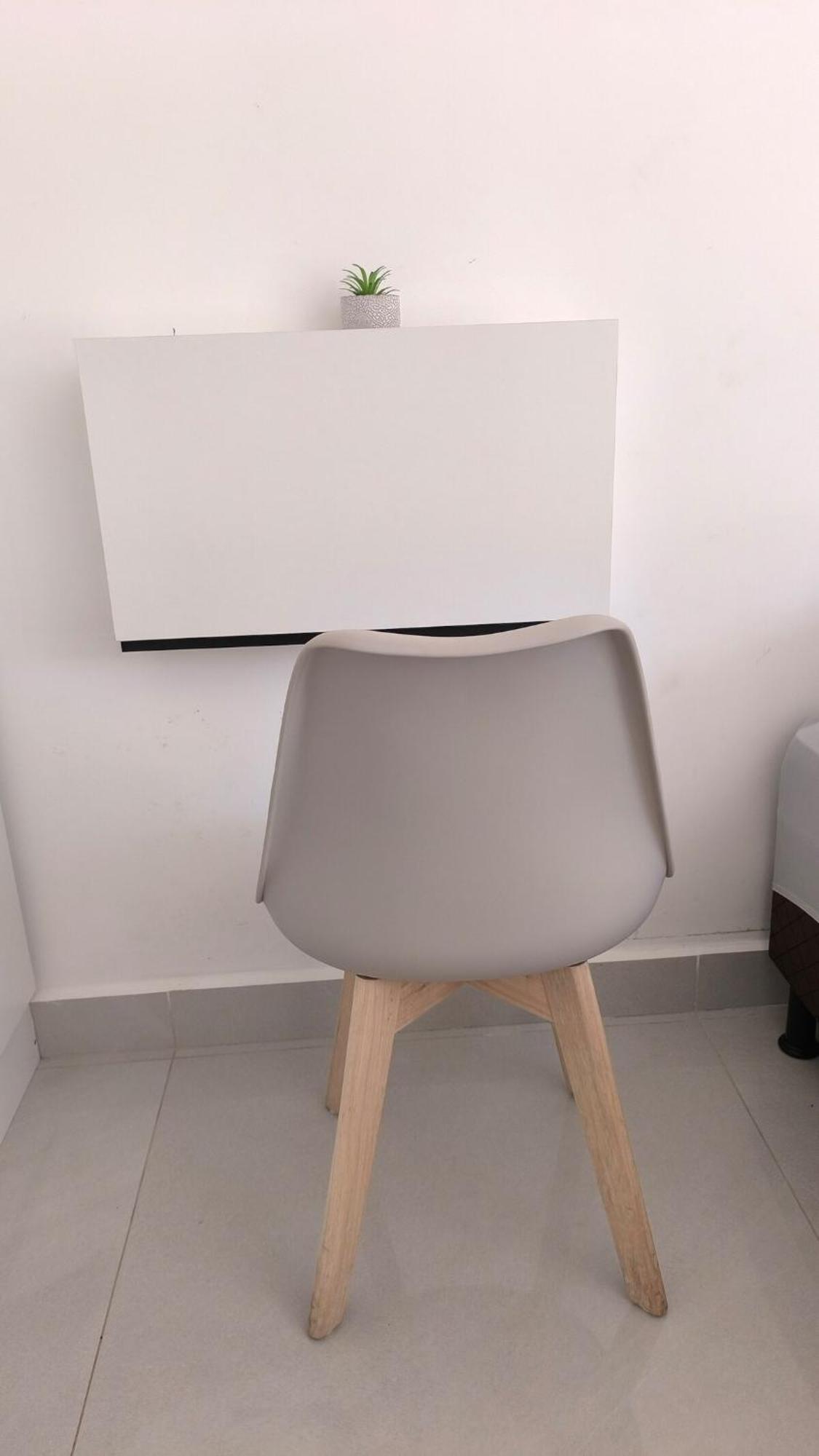 Apto Aconchegante Em Frente A Apartamento *